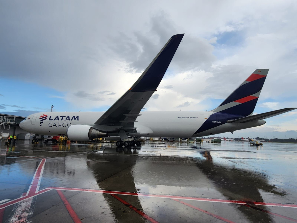 LATAM Cargo strengthens fleet with third 767 BCF - AIR CARGO WEEK
