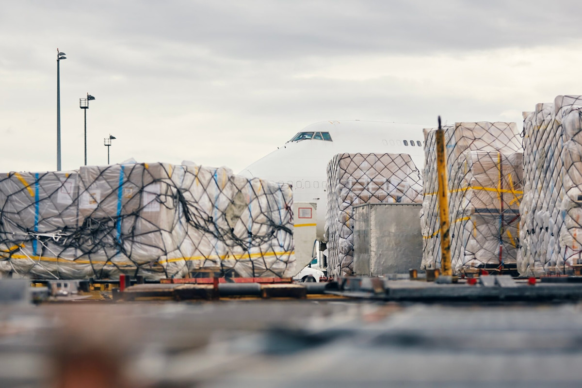 Freight Forwarders Adapt Or Be Left Behind New Port Rate Rule - lwjepn4